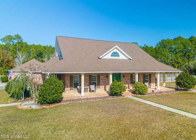 Property at 22124 Abbey Rd, Pass Christian, MS 39571, 4 beds, 3.5 baths