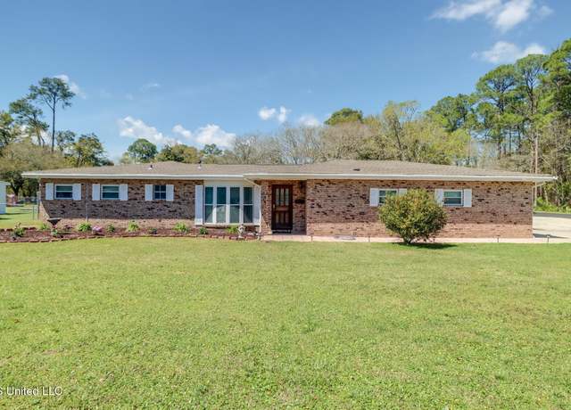 Property at 54 53rd St, Gulfport, MS 39507, 3 beds, 3 baths