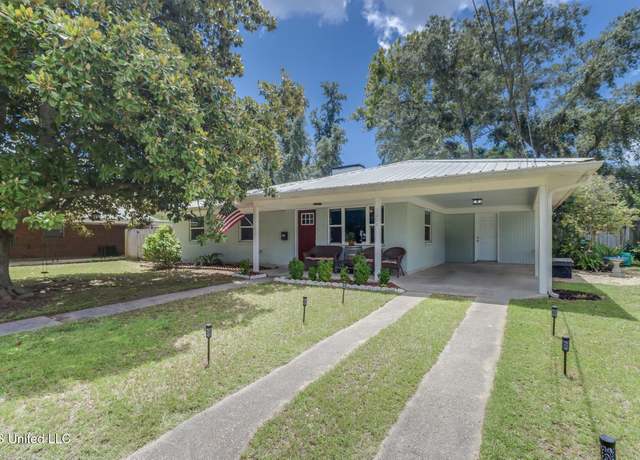 Property at 2204 Collins Blvd, Gulfport, MS 39507, 4 beds, 2 baths