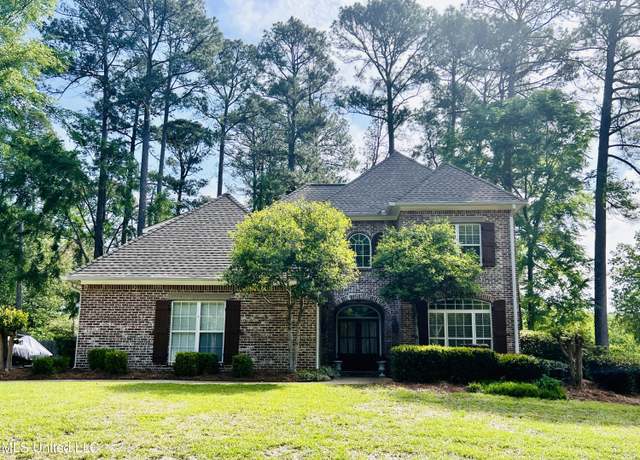 Property at 300 Sandpiper Ln, Madison, MS 39110, 4 beds, 3.5 baths