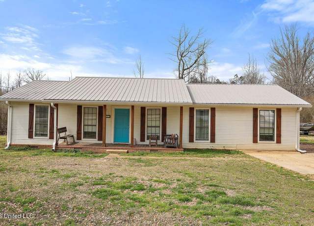 Property at 115 Malone Rd, Carthage, MS 39051, 3 beds, 2 baths