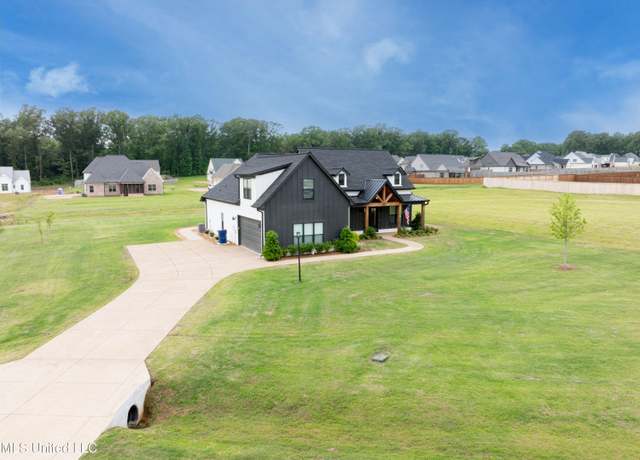 Property at 5267 Reserve Way, Hernando, MS 38632, 4 beds, 3 baths
