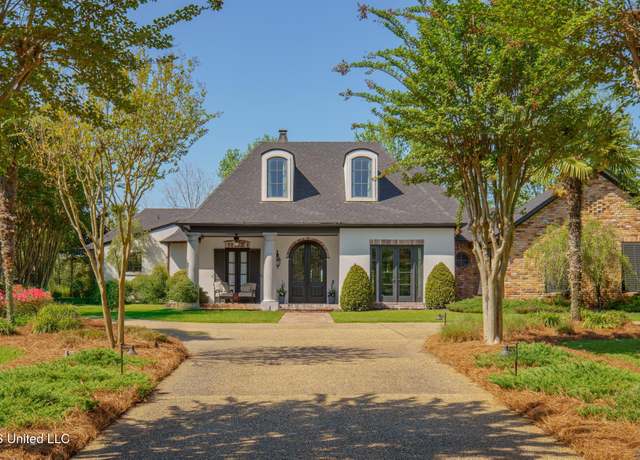 Property at 65 Pecan, Hattiesburg, MS 39402, 4 beds, 5 baths