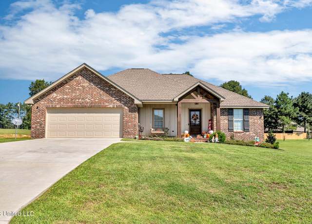 Property at 3 Stephens Ln, Sumrall, MS 39482, 3 beds, 2 baths