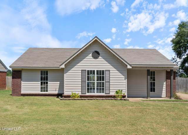 Property at 4250 Brighton Dr, Horn Lake, MS 38637, 4 beds, 2 baths