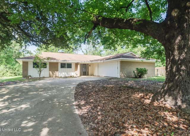 Property at 12336 Magnolia Ct, Gulfport, MS 39503, 3 beds, 2 baths