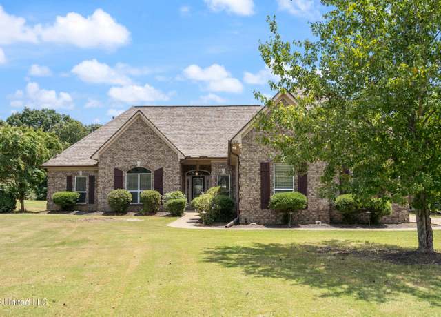 Property at 5838 Slocum Trl, Hernando, MS 38632, 5 beds, 3.5 baths