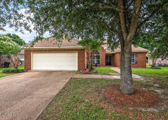 Property at 149 Creekside Dr, Canton, MS 39046, 3 beds, 2 baths