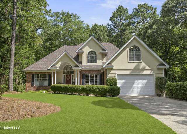 Property at 88 Timberton Dr, Hattiesburg, MS 39401, 3 beds, 3 baths