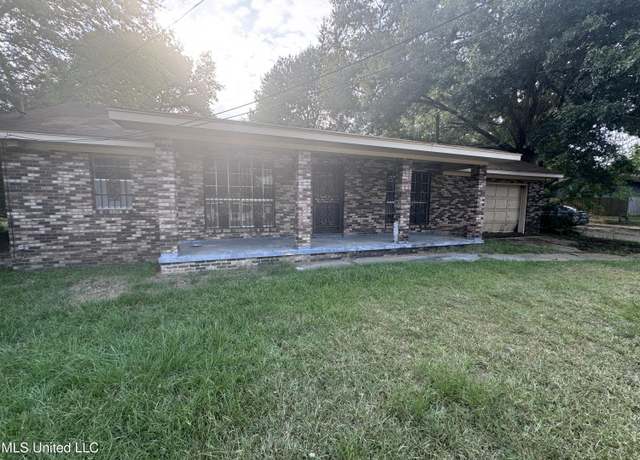 Property at 3815 Douglas Ave, Jackson, MS 39213, 4 beds, 2 baths