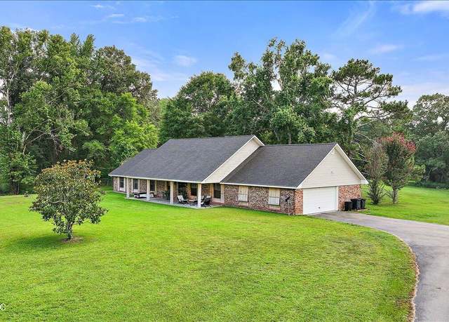 Property at 894 Ms-469, Florence, MS 39073, 4 beds, 2 baths