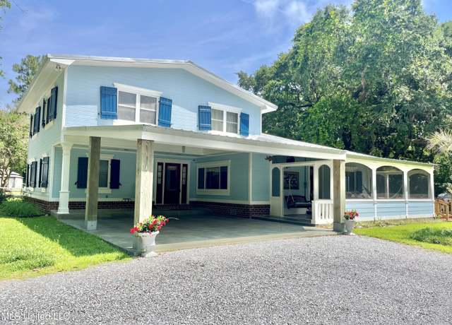 Property at 501 Forest Hill Dr, Ocean Springs, MS 39564, 5 beds, 3 baths