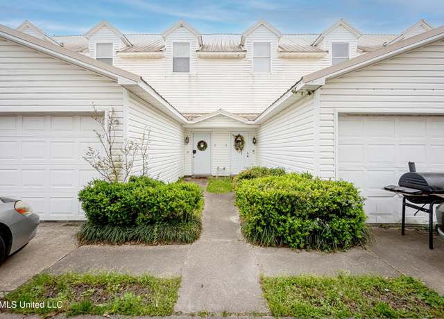 Property at 1805 Irish Hill Dr #3, Biloxi, MS 39531, 3 beds, 3 baths