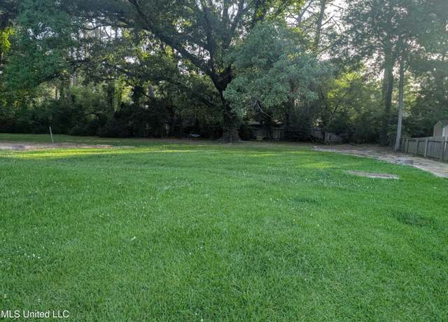 Property at 00 Greenview Dr, Jackson, MS 39212