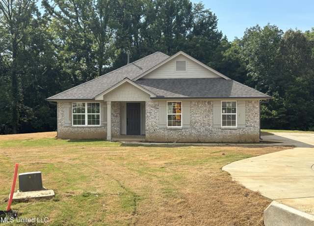 Property at 7845 Mary Mccoy Dr, Horn Lake, MS 38637, 4 beds, 2 baths