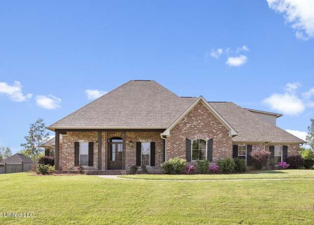 Property at 127 Bonne Vie Dr, Brandon, MS 39047, 5 beds, 4 baths