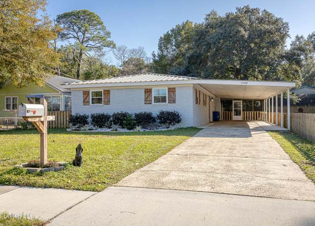 Property at 1059 Balboa St, Biloxi, MS 39530, 3 beds, 1.5 baths