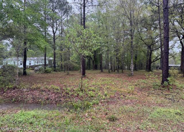 Property at 00 Camellia St, Kiln, MS 39556