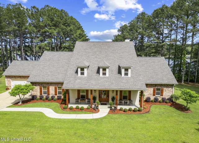 Property at 130 Pine Lake Cv, Flora, MS 39071, 6 beds, 5.5 baths