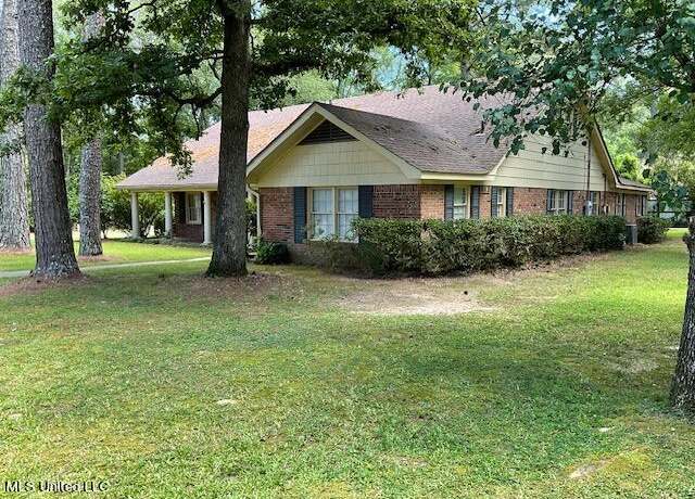 Property at 271 Woodland Dr, Forest, MS 39074, 5 beds, 3.5 baths