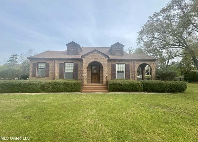 Property at 1649 Simpson Hwy 149, Mendenhall, MS 39114, 3 beds, 2 baths