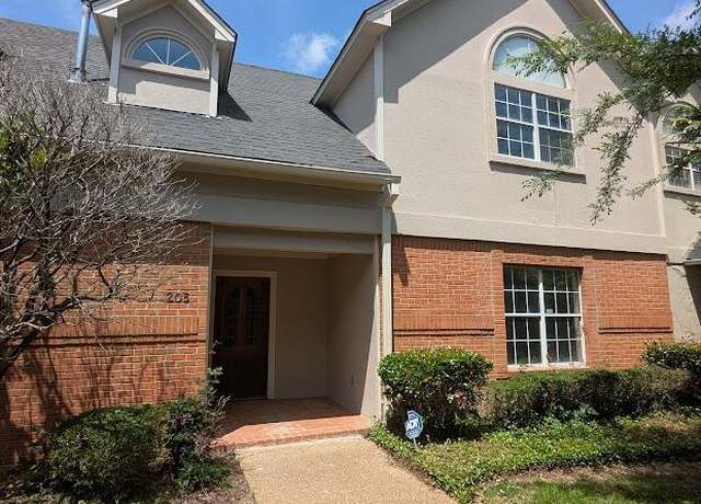 Property at 4801 S Autumn Woods Dr #205, Jackson, MS 39206, 2 beds, 2 baths