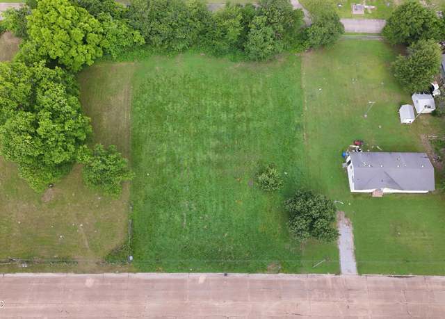 Property at S Chrisman Ave, Cleveland, MS 38732