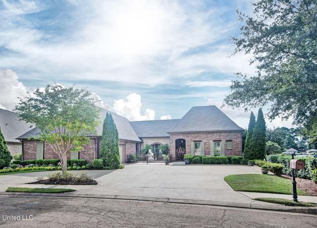Property at 120 Port Ln, Brandon, MS 39047, 4 beds, 3 baths