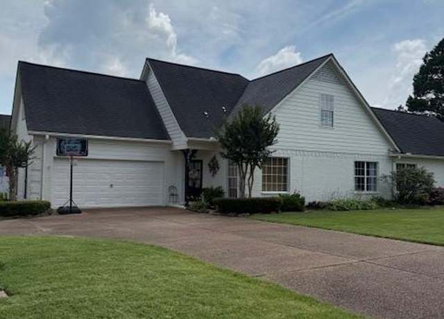 Property at 3831 Lake Village Cv, Olive Branch, MS 38654, 4 beds, 3.5 baths
