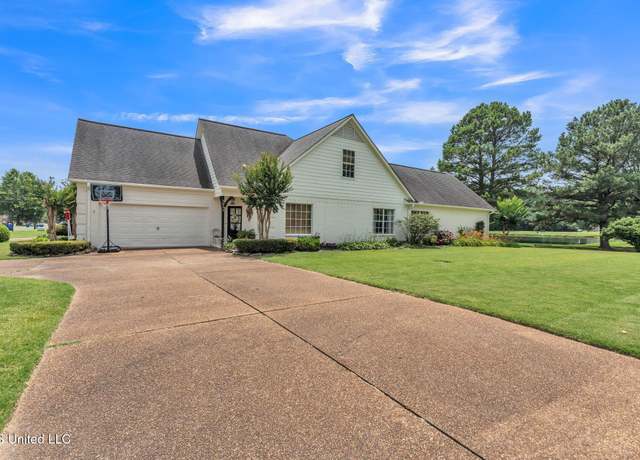 Property at 3831 Lake Village Cv, Olive Branch, MS 38654, 4 beds, 3.5 baths