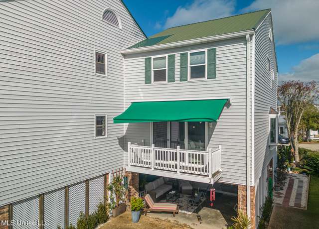 Property at 255 E Scenic Dr Unit J, Pass Christian, MS 39571, 2 beds, 1.5 baths