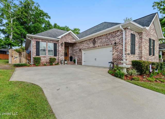 Property at 14093 Old Mossy Trl, Gulfport, MS 39503, 3 beds, 2.5 baths