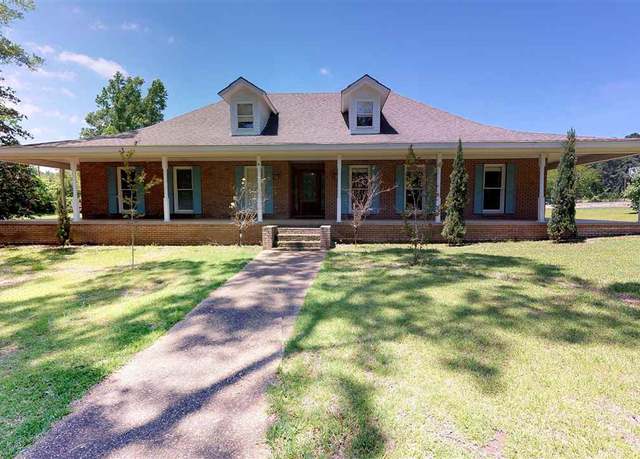 Property at 399 Old Magee Rd, Magee, MS 39111, 4 beds, 3 baths