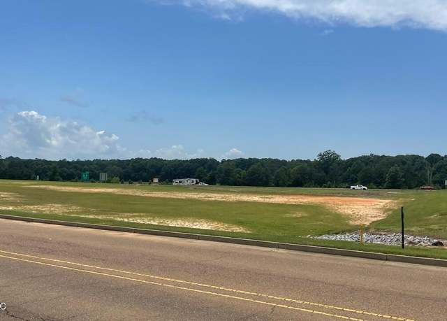 Property at 352 Anna Dr, Mccomb, MS 39648