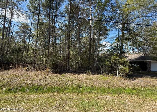 Property at 83172 Lola Dr, Diamondhead, MS 39525