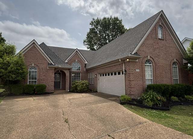 Property at 4526 Westminister Cir, Southaven, MS 38671, 3 beds, 2 baths