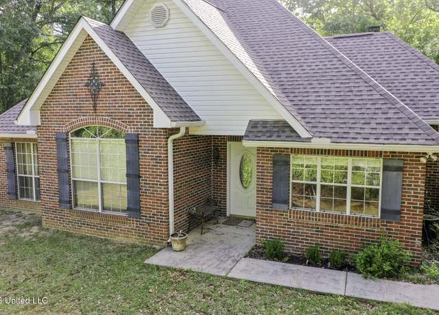 Property at 26 Running Stream Dr, Carriere, MS 39426, 3 beds, 2 baths