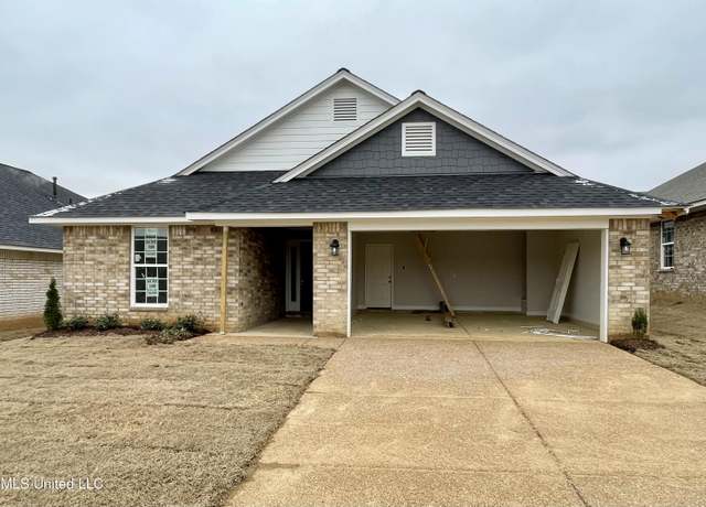 Property at 1580 Cambria Dr, Southaven, MS 38671, 4 beds, 2 baths