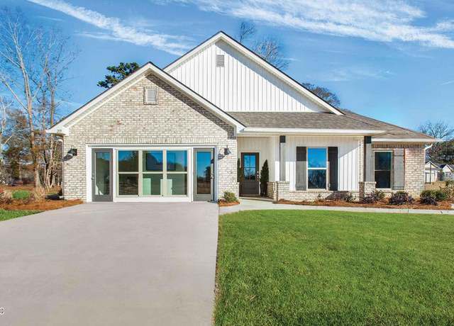 Property at 205 Serenity Lake Dr, Pearl, MS 39208, 4 beds, 2 baths