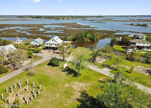 Property at 10058 E Shorecrest Rd, Biloxi, MS 39532