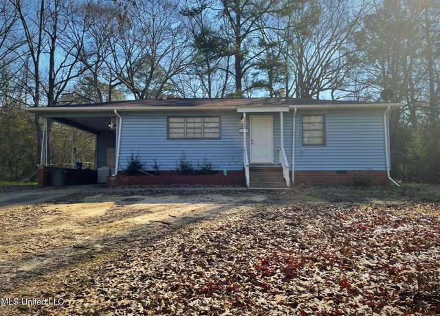 Property at 3080 Woodview Dr, Jackson, MS 39212, 4 beds, 2 baths