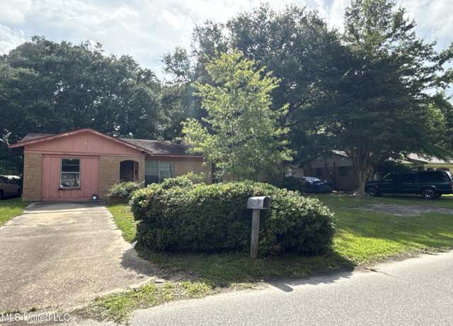 Property at 2617 State St, Gautier, MS 39553, 4 beds, 1.5 baths