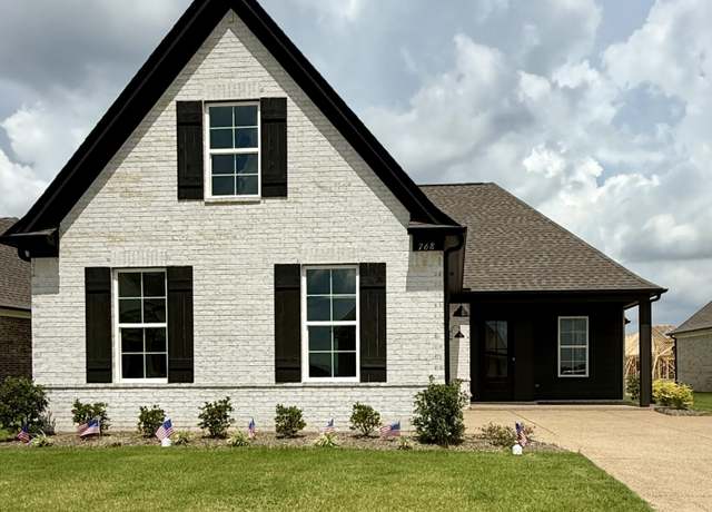Property at 768 Coahoma Ct, Nesbit, MS 38651, 4 beds, 2 baths