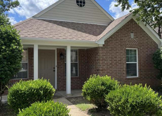 Property at 5793 Steffani Dr, Southaven, MS 38671, 3 beds, 2 baths