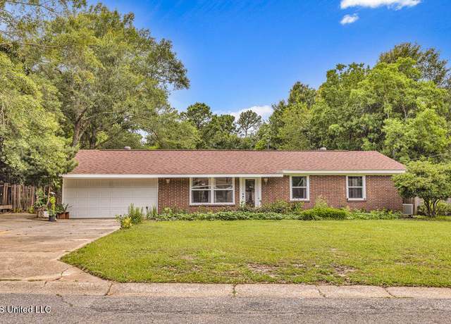 Property at 931 Brown St, Gulfport, MS 39507, 4 beds, 1 bath