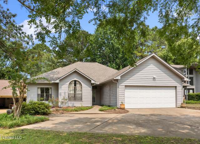 Property at 415 Spike Rdg, Canton, MS 39046, 3 beds, 2 baths