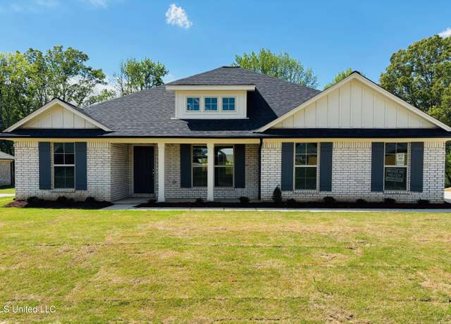 Property at 7755 Mary Mccoy Dr, Horn Lake, MS 38637, 4 beds, 2 baths