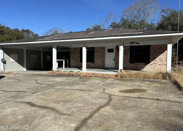 Property at 2133 Fig Farm Rd, Lucedale, MS 39452, 4 beds, 2 baths