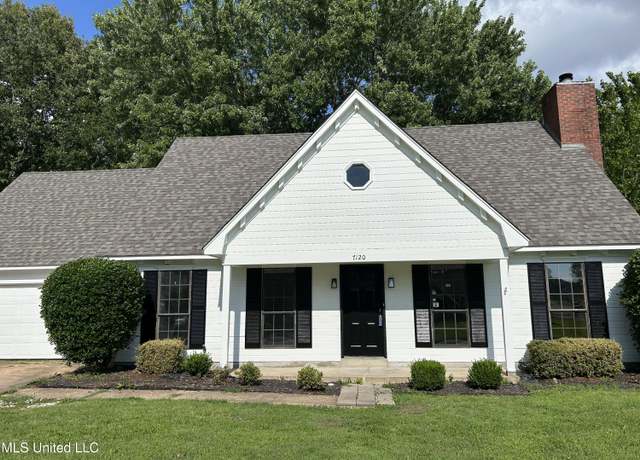 Property at 7120 Oak Forest Dr, Olive Branch, MS 38654, 4 beds, 2 baths
