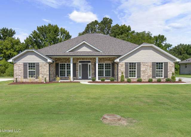 Property at 7773 Mary Mccoy Dr, Horn Lake, MS 38637, 4 beds, 2 baths